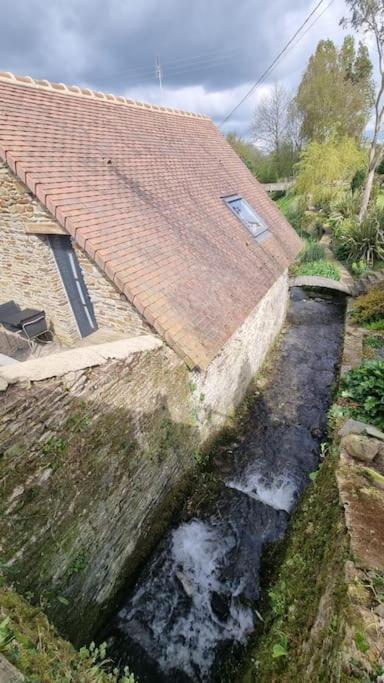 Ancien Moulin Pres D'Un Ruisseau Βίλα Sallen Εξωτερικό φωτογραφία